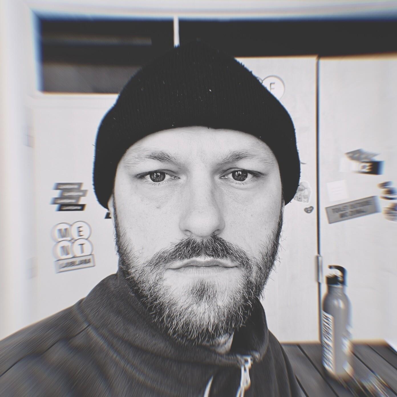 Andraž Kajzer